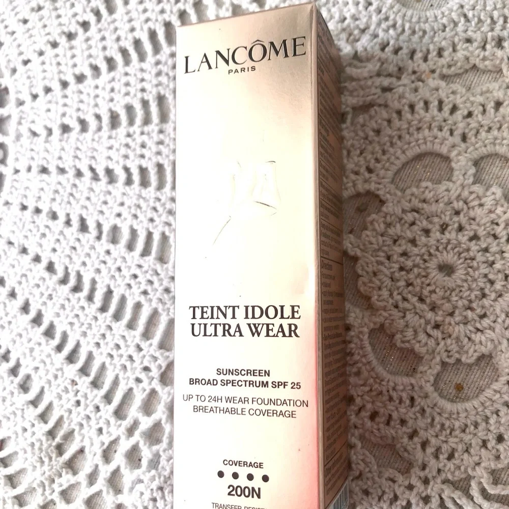 150-LANCÔME 200N TEINT IDOLE ULTRA 24H LONG WEAR MATTE FOUNDATION
